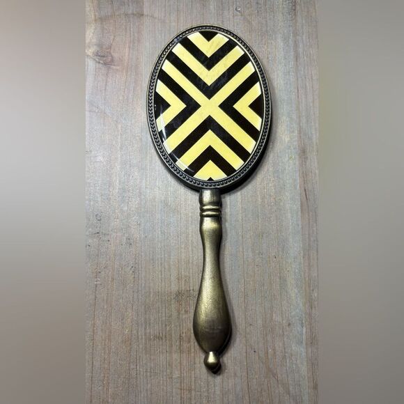 8” Vintage Style Chevron Print Handheld Mirror EPC - Picture 1 of 4
